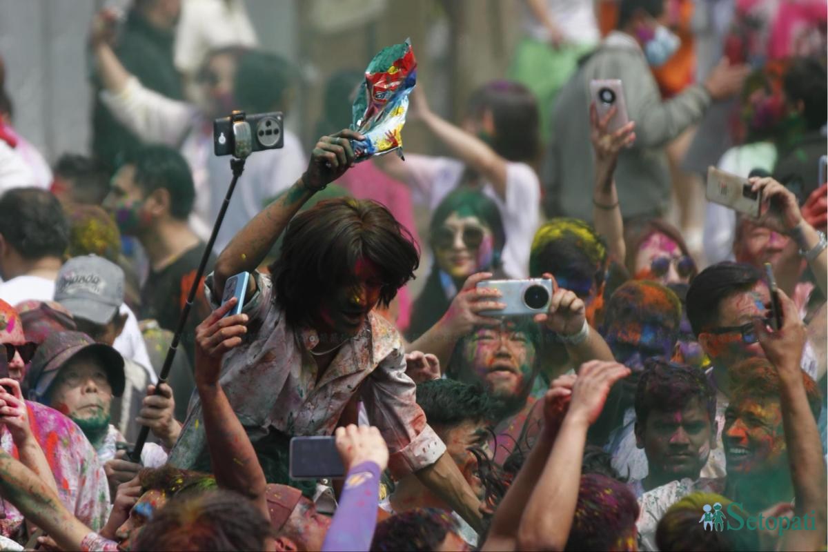 basantapur holi (1)-ink.jpeg